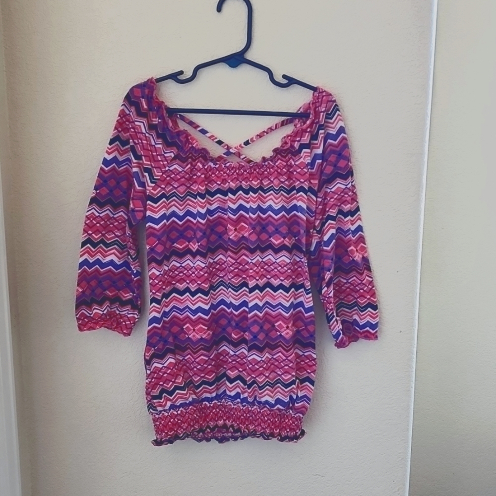 Chevron-patterned girls’ blouse by Epic Threads Size M (10/12)